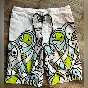 Etnies swim trunks rare  skateboardshorts ! swimsuit size 30